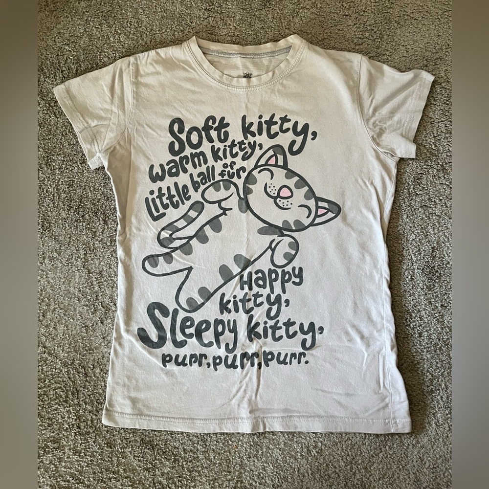 Gray Soft Kitty Graphic Tee - Size M